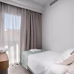 Casa D'irene Apts דירה *